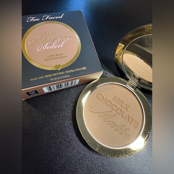 Too Faced Milk Chocolate Soleil Matte Bronzer - Full Size - Picture 1 of 3